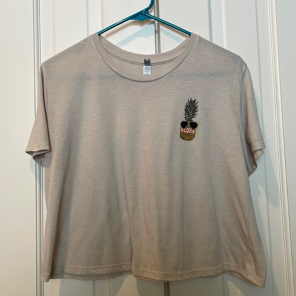 Women’s Rip Curl aloha tshirt size large